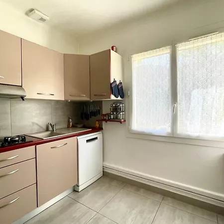 Galejade In A Quiet Location With Garden - On The Heights Of Hébergement de vacances Toulon